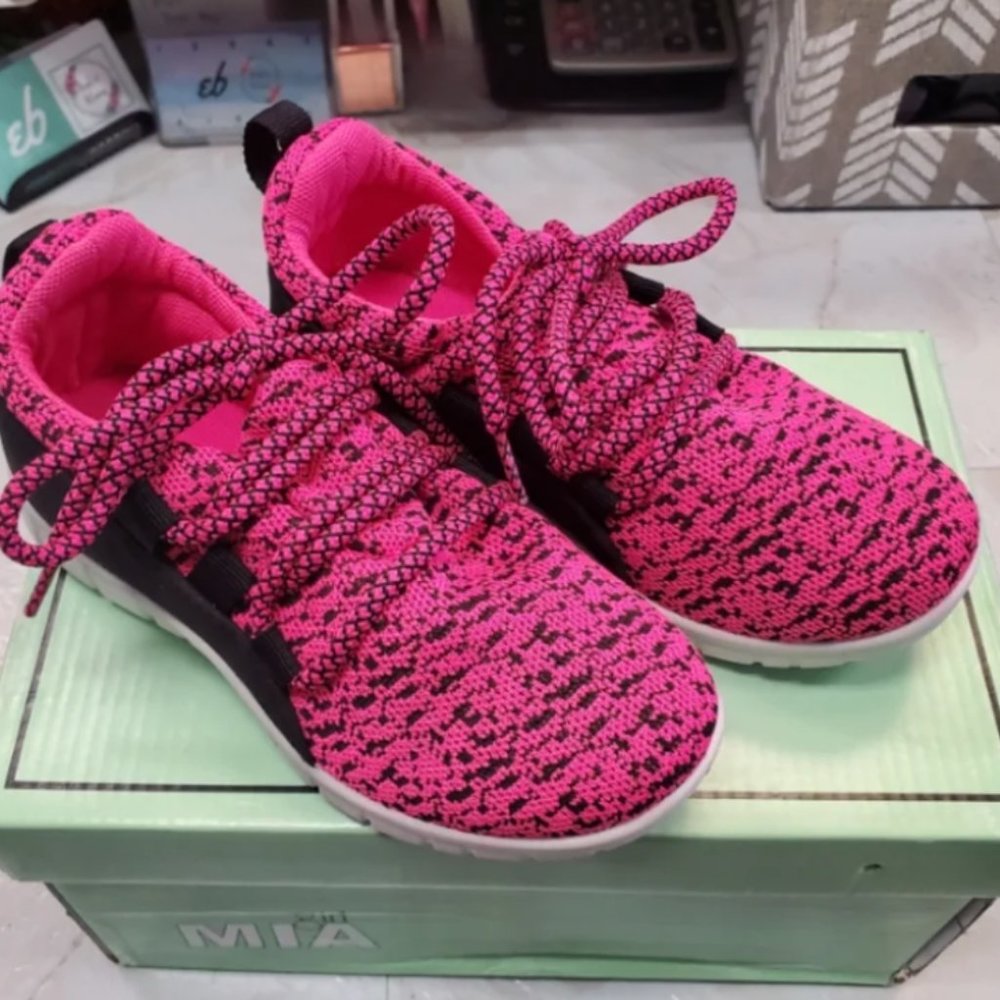 Mia Girl Pink Shoe